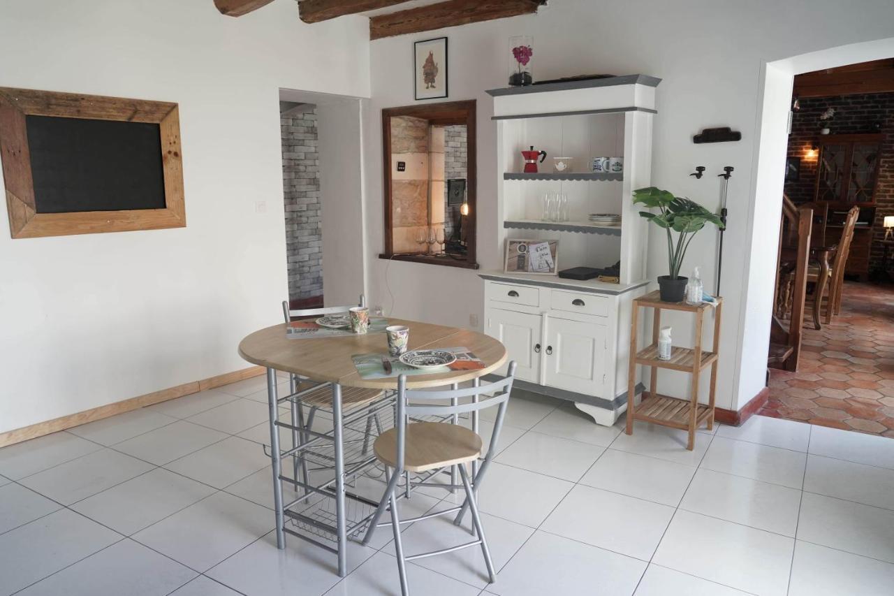 Maison De Charme, D'Artiste, Decoration Brocante Aigrefeuille-d'Aunis Ngoại thất bức ảnh