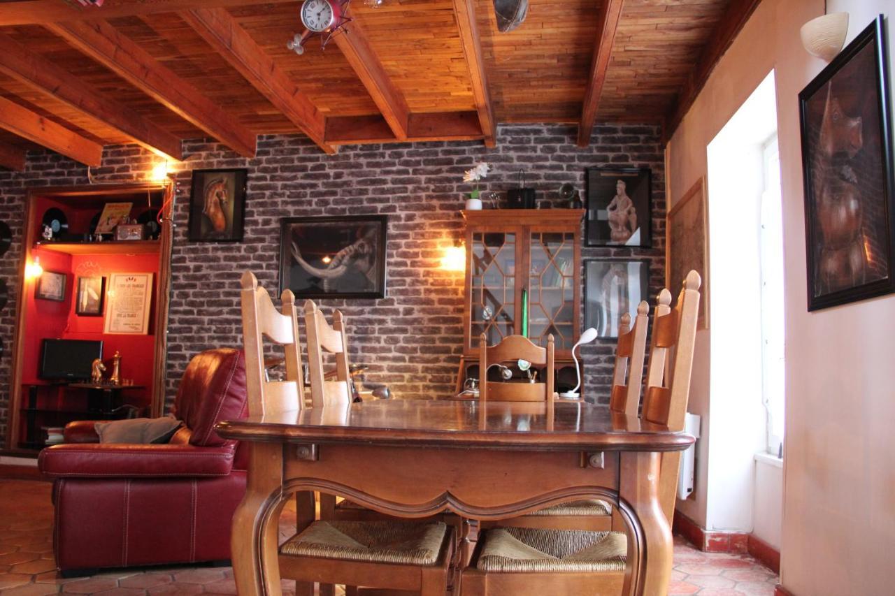 Maison De Charme, D'Artiste, Decoration Brocante Aigrefeuille-d'Aunis Ngoại thất bức ảnh
